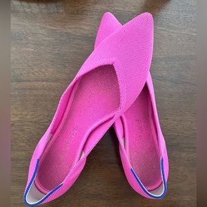 Rothy’s Dragon Fruit Points, Size 9.5. Great condition!